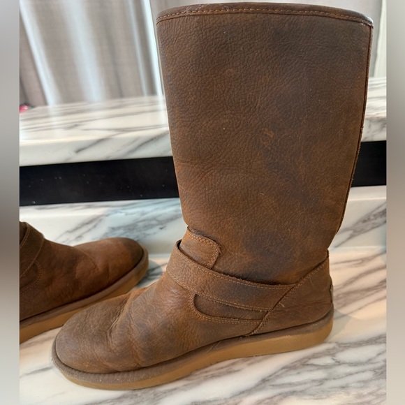 Ugg Sutter Boot - Picture 11 of 13